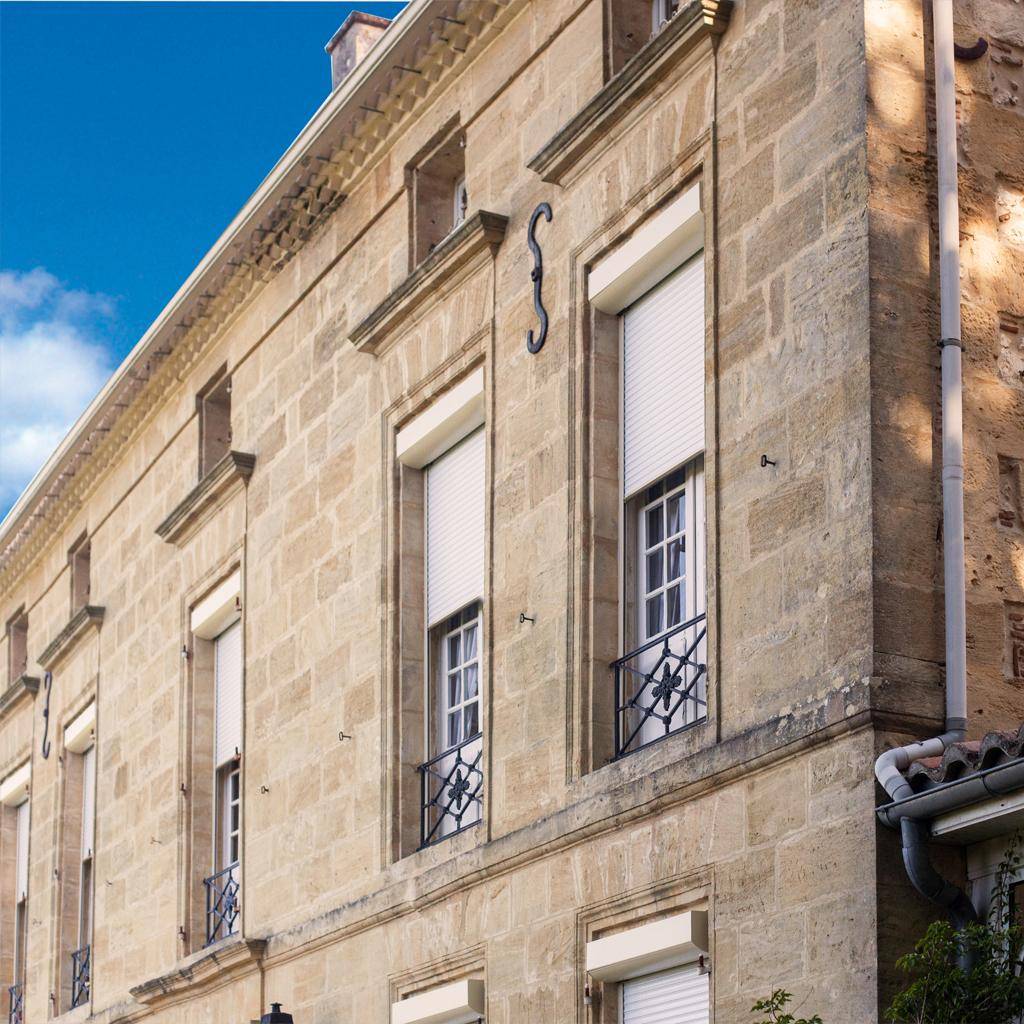 Entreprise volet roulant électrique ALU sur mesure à Marseille, Aix