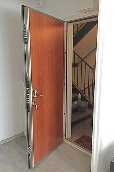 poseur porte  blindée pour appartement ou villa à Marseille 13 et sur les bouches du rhone 13